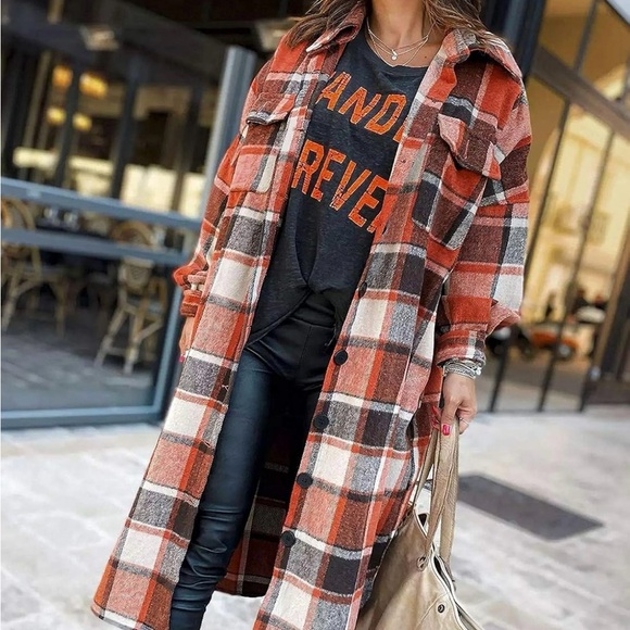 Red and Black Plaid Oversized Shirt Dress - Picture 4 of 6